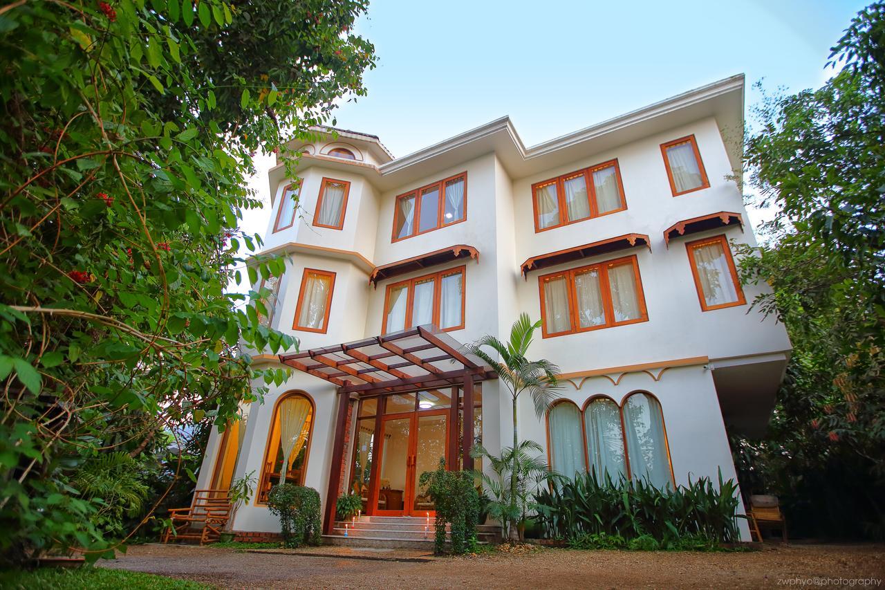 Mango Hill Inn Yangon Exterior foto